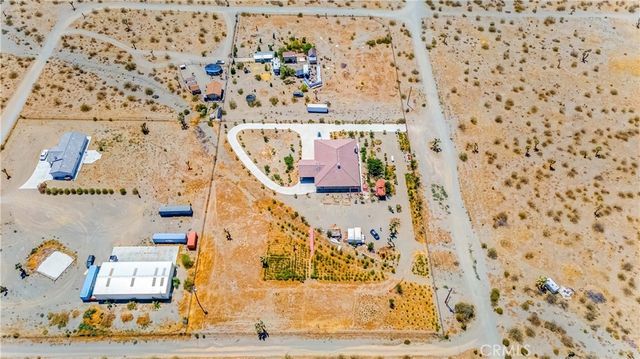 3789 Luna Road, Phelan, CA 92371