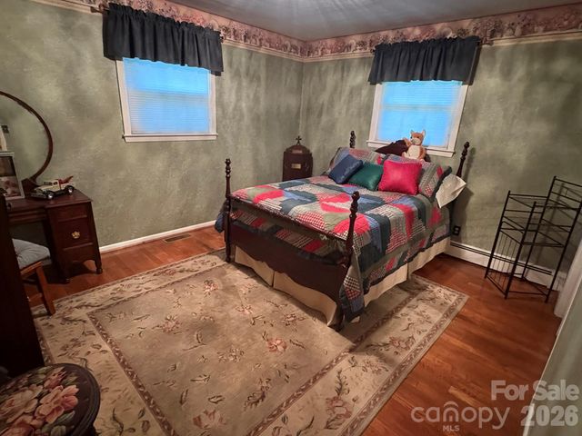 730 Harris Avenue NW, Valdese, NC 28690