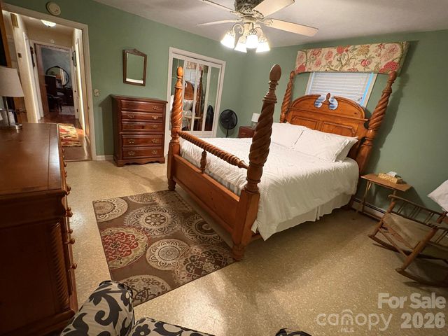 730 Harris Avenue NW, Valdese, NC 28690