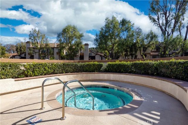 5 Mountain Shadows Pl, Pomona, CA 91766