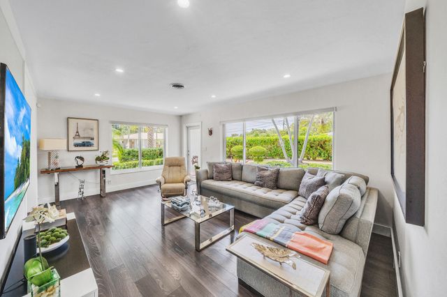 3291-3293 NE 18th Terrace 1-2, Oakland Park, FL 33306