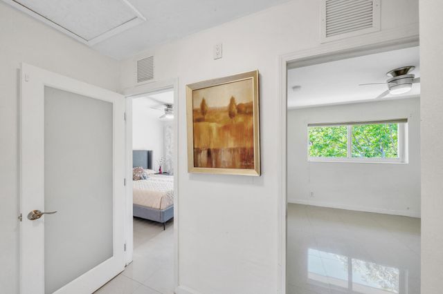 3291-3293 NE 18th Terrace 1-2, Oakland Park, FL 33306