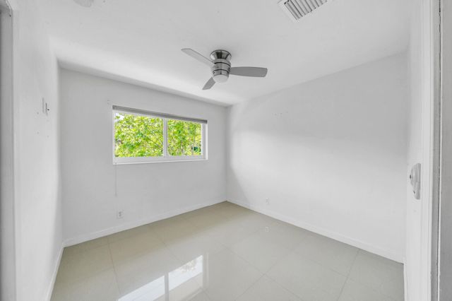 3291-3293 NE 18th Terrace 1-2, Oakland Park, FL 33306