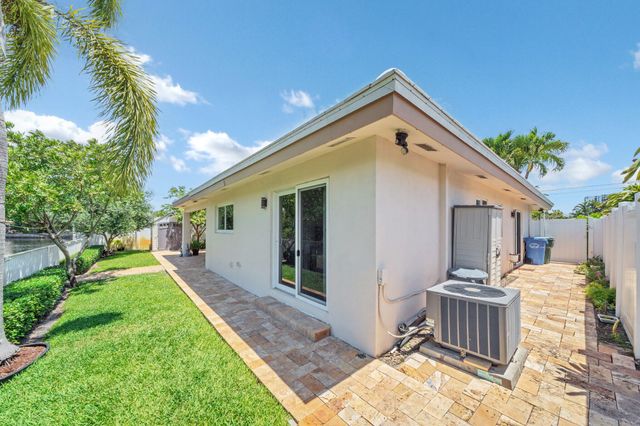 3291-3293 NE 18th Terrace 1-2, Oakland Park, FL 33306