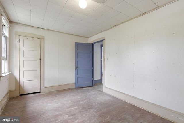 431 ALBANY AVE, Haddon Township, NJ 08108