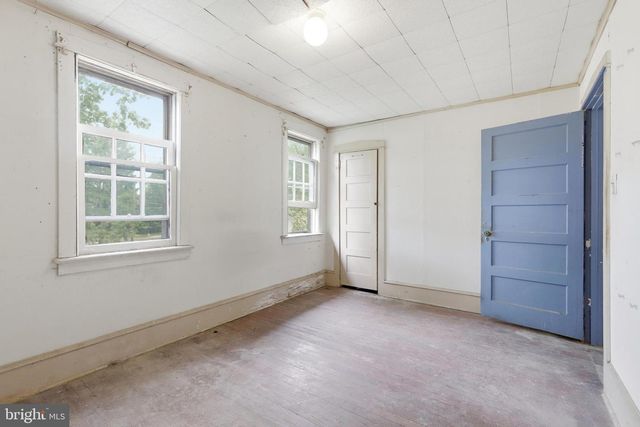431 ALBANY AVE, Haddon Township, NJ 08108