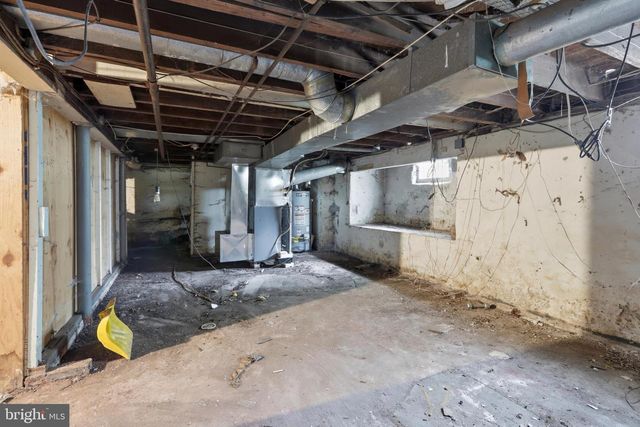 431 ALBANY AVE, Haddon Township, NJ 08108