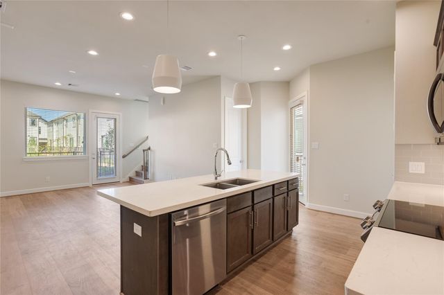 5923 Jasper Jones Way, Houston, TX 77091