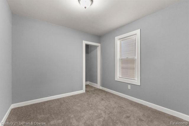 15840 Dexter Avenue, Detroit, MI 48238