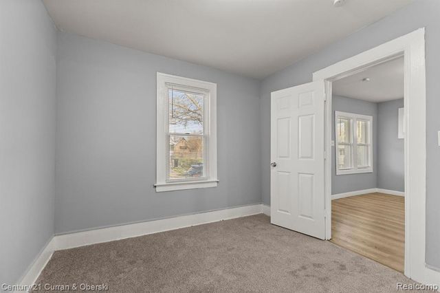 15840 Dexter Avenue, Detroit, MI 48238