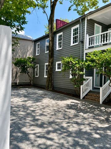 70 Vanderhorst Street, Charleston, SC 29403