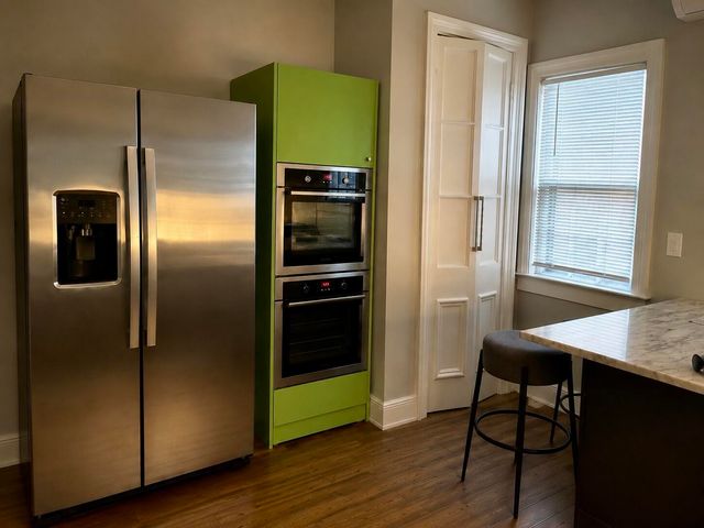 70 Vanderhorst Street, Charleston, SC 29403