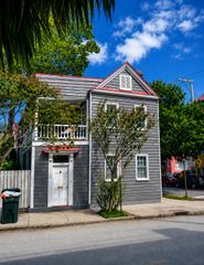70 Vanderhorst Street, Charleston, SC 29403