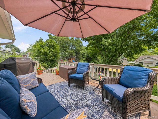 25 Preakness Lane, New City, NY 10956