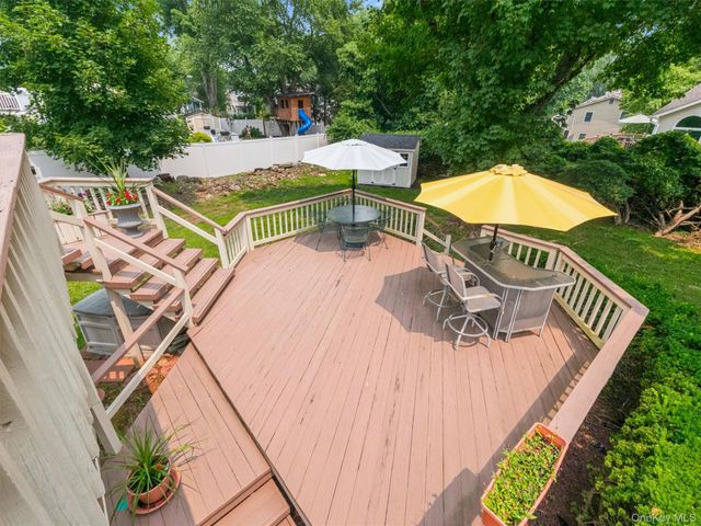 25 Preakness Lane, New City, NY 10956