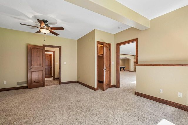 N48W25237 Aberdeen DRIVE, Pewaukee, WI 53072