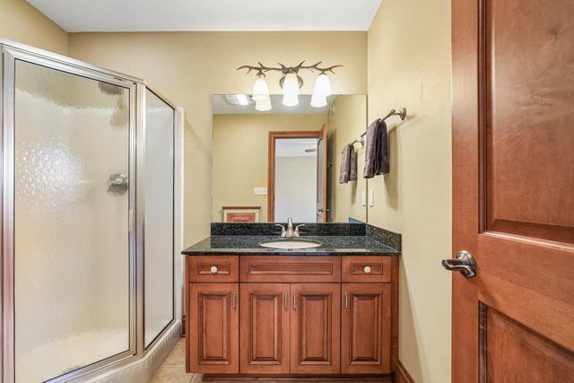 N48W25237 Aberdeen DRIVE, Pewaukee, WI 53072