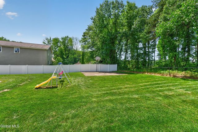 60 Denison Road, Colonie, NY 12309