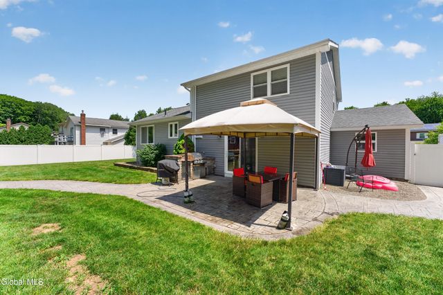 60 Denison Road, Colonie, NY 12309