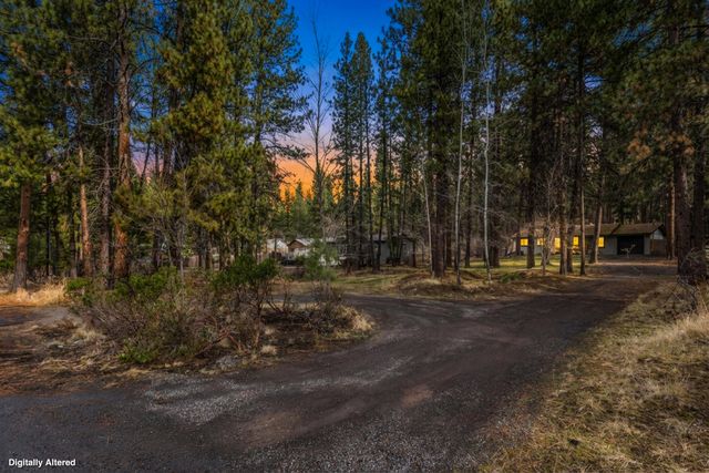 60140 Agate Road, Bend, OR 97702