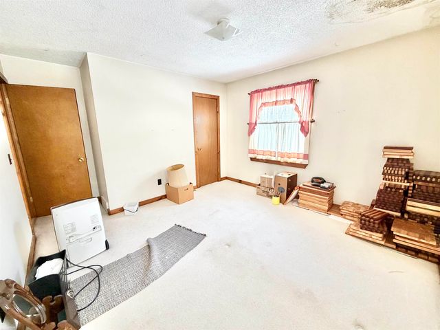 8404 N Dead Stream Road, Lyon Twp, MI 48653