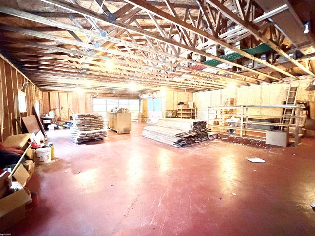 8404 N Dead Stream Road, Lyon Twp, MI 48653