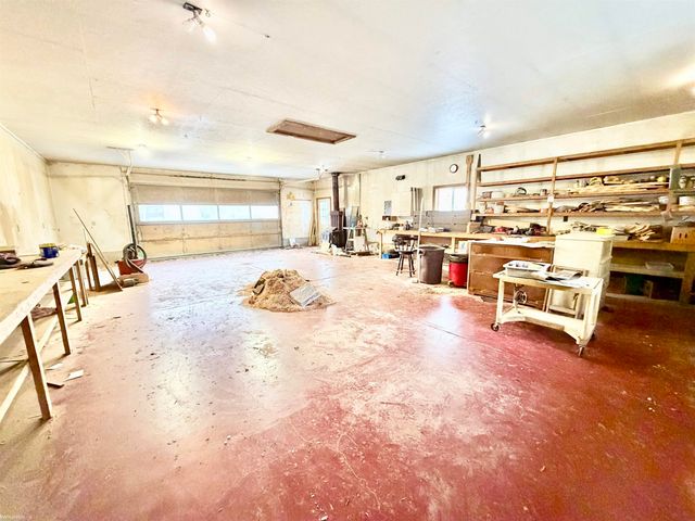 8404 N Dead Stream Road, Lyon Twp, MI 48653