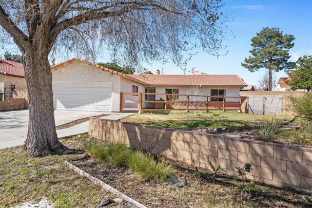 43601 Rembrandt, Lancaster, CA 93535
