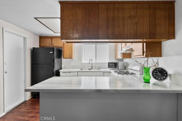 43601 Rembrandt, Lancaster, CA 93535