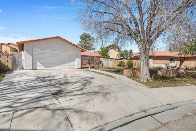 43601 Rembrandt, Lancaster, CA 93535