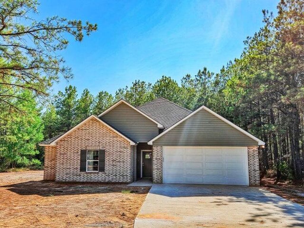 200 Steel Magnolia Ln, Anacoco, LA 71403