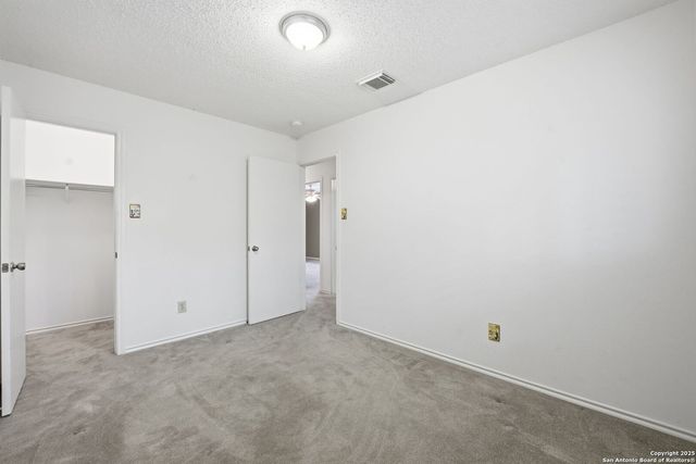 7911 New World, San Antonio, TX 78239