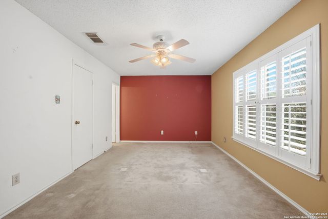 7911 New World, San Antonio, TX 78239