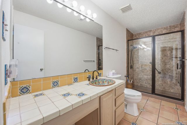 7911 New World, San Antonio, TX 78239