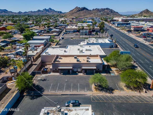 12821 N CAVE CREEK Road, Phoenix, AZ 85022