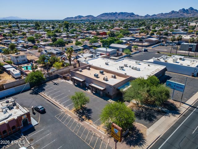 12821 N CAVE CREEK Road, Phoenix, AZ 85022