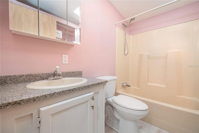 522 STARBOARD AVENUE, Edgewater, FL 32141