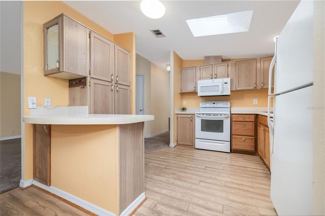 522 STARBOARD AVENUE, Edgewater, FL 32141