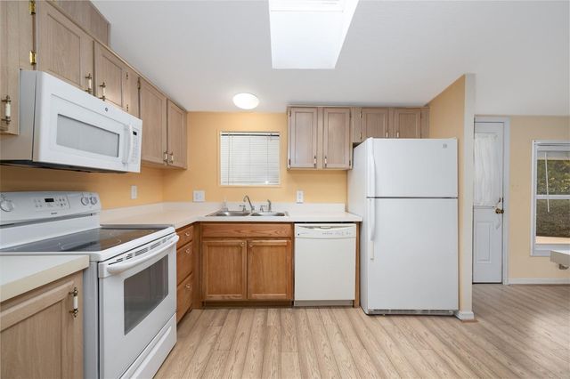 522 STARBOARD AVENUE, Edgewater, FL 32141