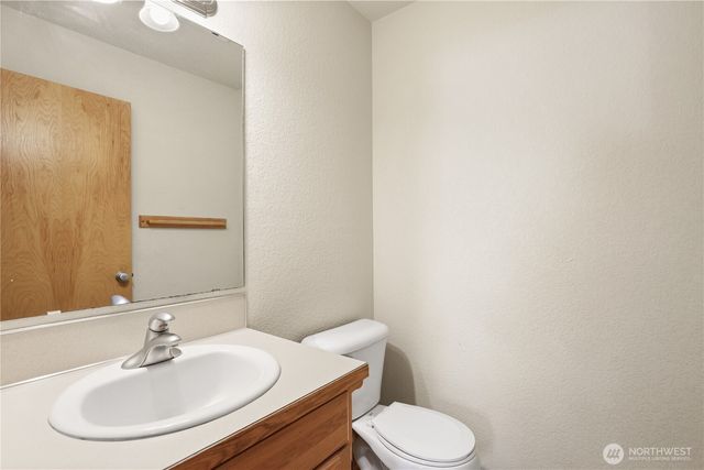 4053 Shale Street SE, Lacey, WA 98503