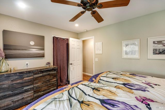 353 Patrick Ln, Windsor, CA 95492