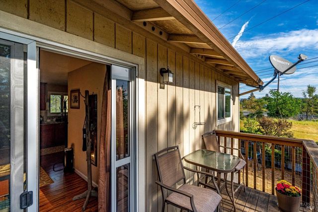 353 Patrick Ln, Windsor, CA 95492