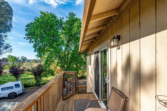 353 Patrick Ln, Windsor, CA 95492