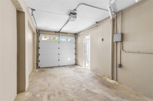 1858 MCLEARY, San Juan, PR 00911