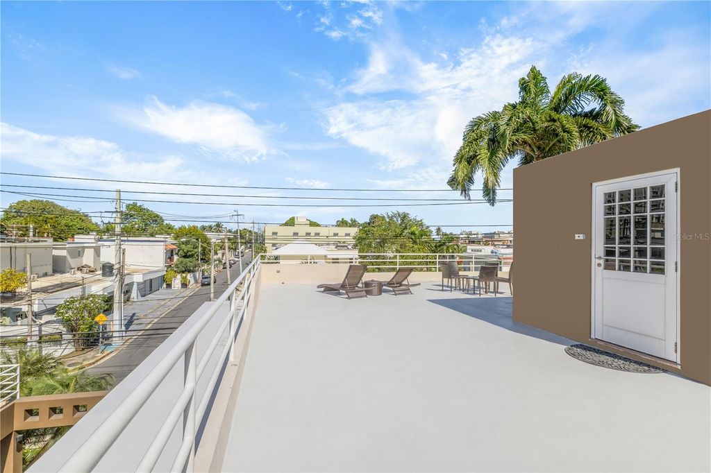 Image 25 of property listing at 1858 MCLEARY, San Juan, PR 00911