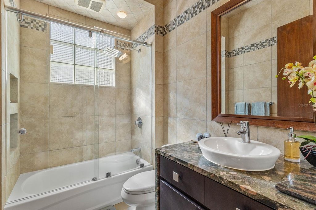 Image 27 of property listing at 1858 MCLEARY, San Juan, PR 00911