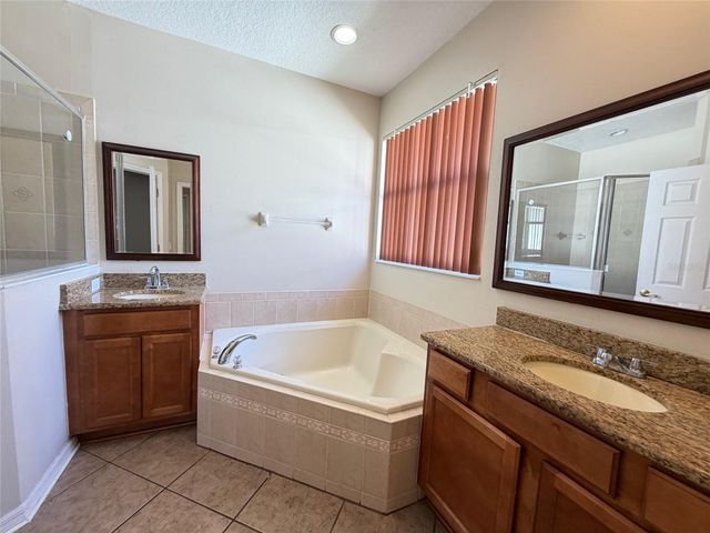 2910 BONITA CIRCLE, Kissimmee, FL 34744