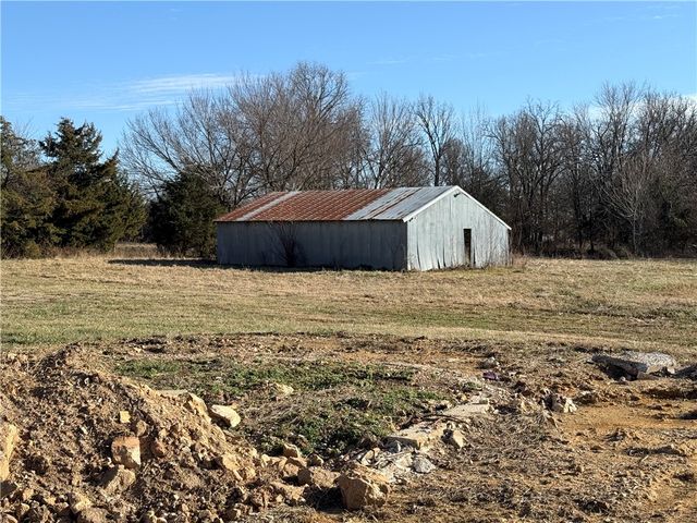 11161 S Old Cincinnati Road, Lincoln, AR 72744