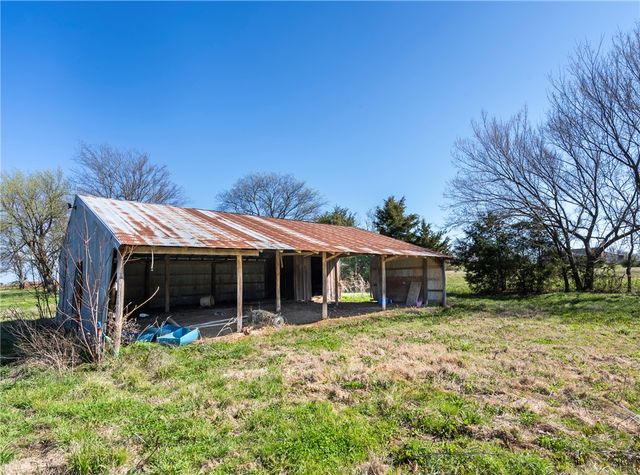 11161 S Old Cincinnati Road, Lincoln, AR 72744