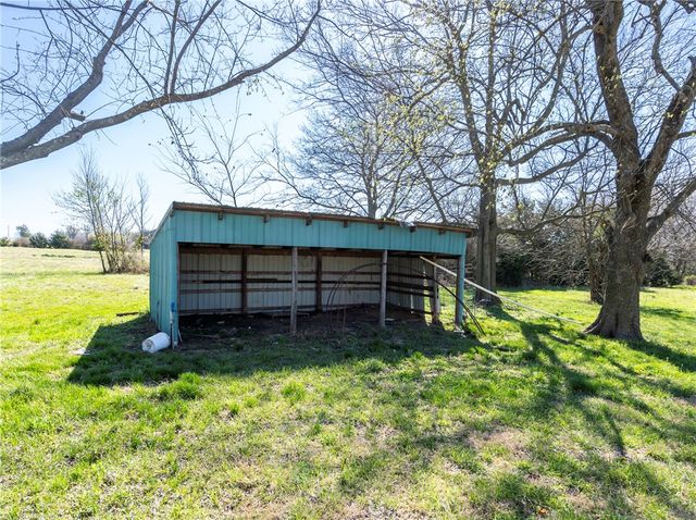 11161 S Old Cincinnati Road, Lincoln, AR 72744